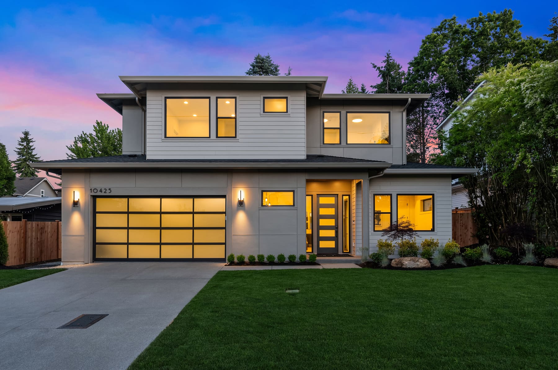524-10425 NE 28th Place-Bellevue-WA-MN Custom Homes-(15)-Exterior